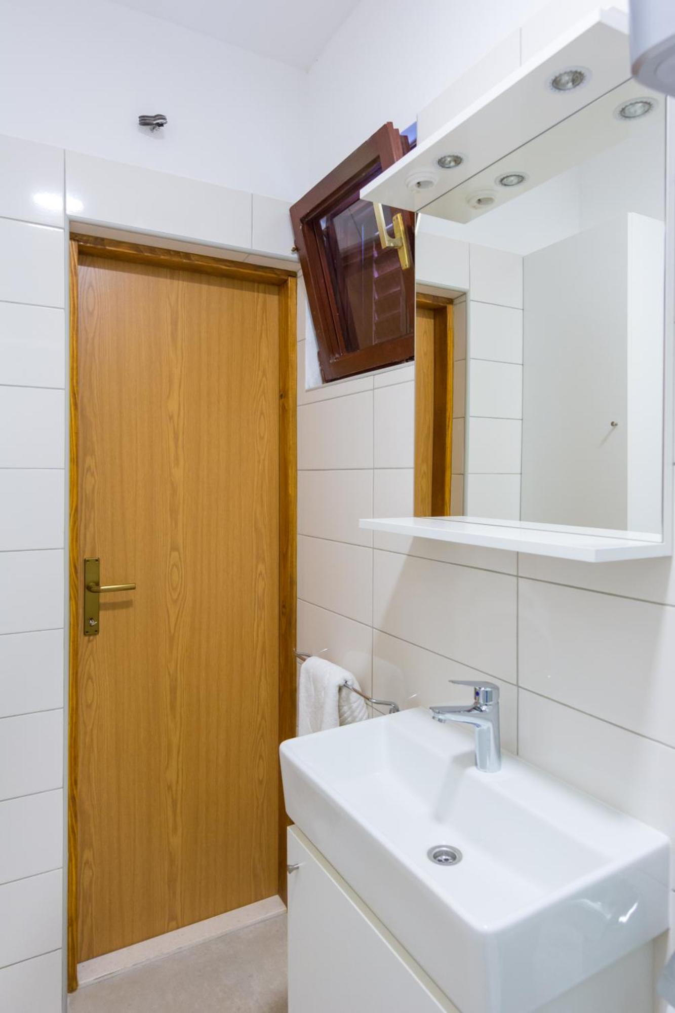 Apartments By The Sea Kastel Stari, Kastela - 15894 חדר תמונה